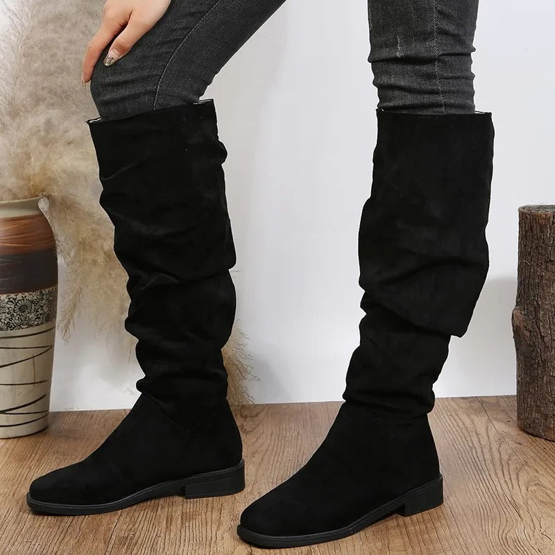 Ravena Soft Black – Slip-on boots in suede look 