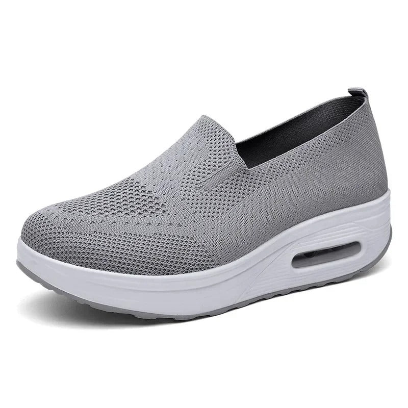 Aero Comfort – Slip-On with air-cushioned sole