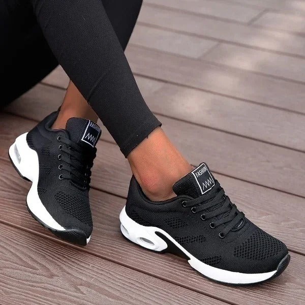 Aero Run – Air-cushioned sports sneaker